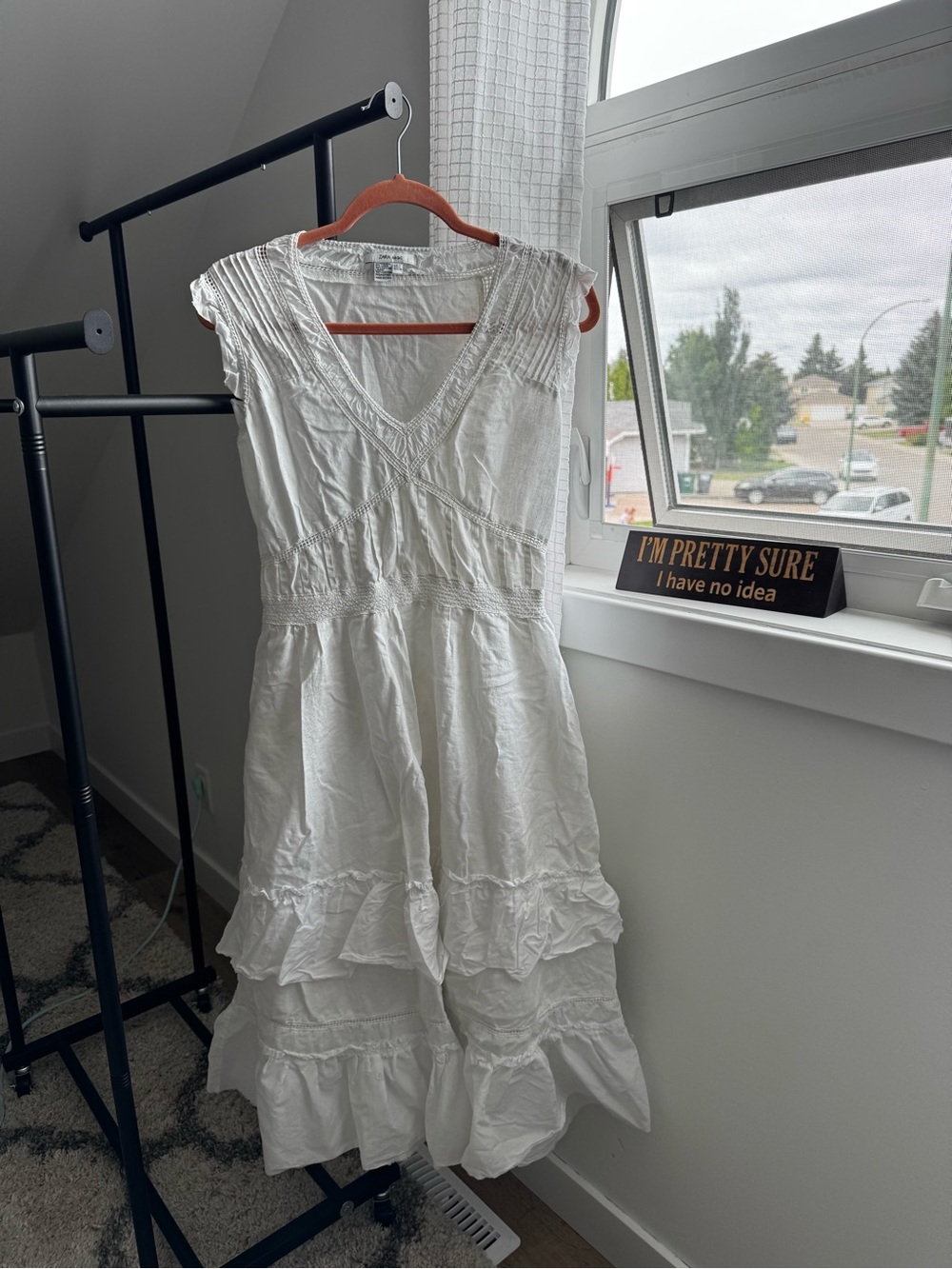Zara basic White V-Neck Ruffled Maxi Dress sz large